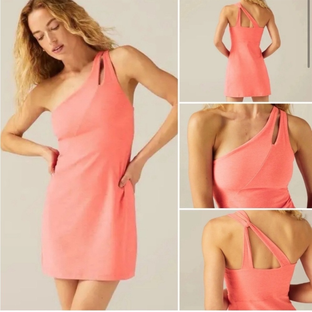 Beyond Yoga Spacedye Lost your Mind Dress in Electric Peach